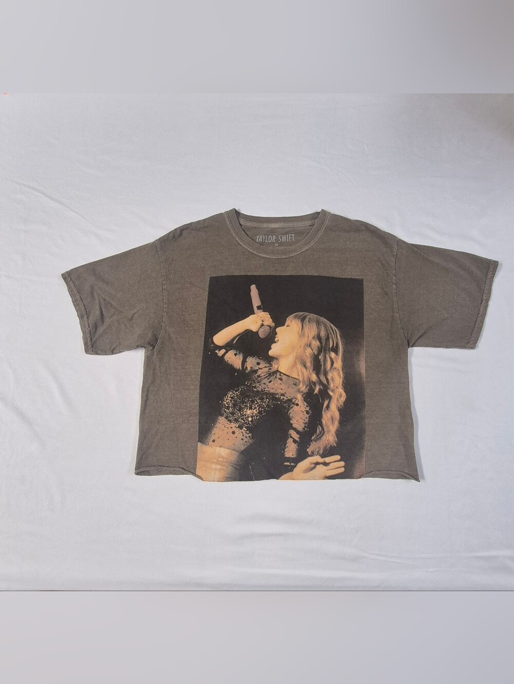 Taylor Swift Red Taylor's Version UO Exclusive Oversized M T-Shirt L Puff Print